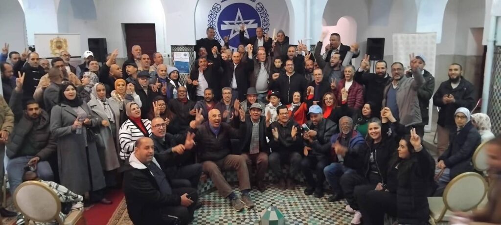 الاتحاد المحلي لعين الشق الحي الحسني ينتخب هياكله النقابية الاتحاد المحلي لعين الشق الحي الحسني ينتخب هياكله النقابية